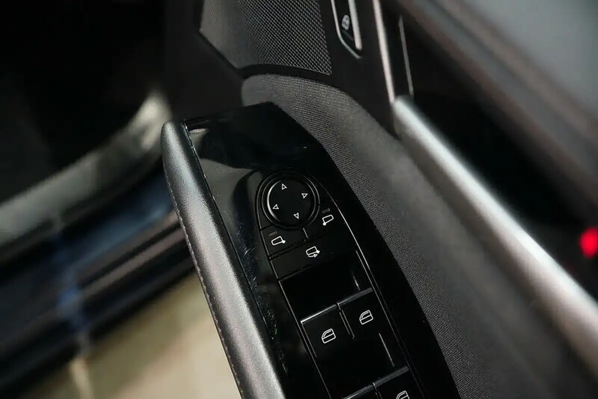 2021-mazda-mazda3-20-se-l-122ps-hatchback-5d-big-29
