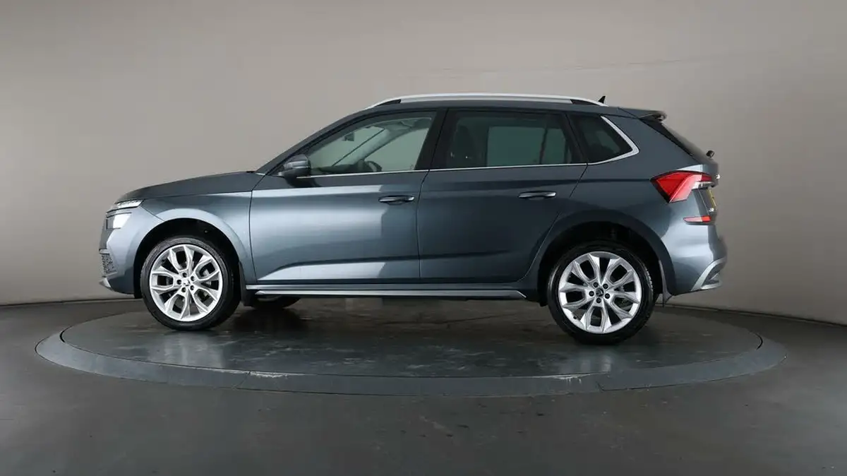 2020-skoda-kamiq-10-tsi-se-l-115ps-dsg-big-32