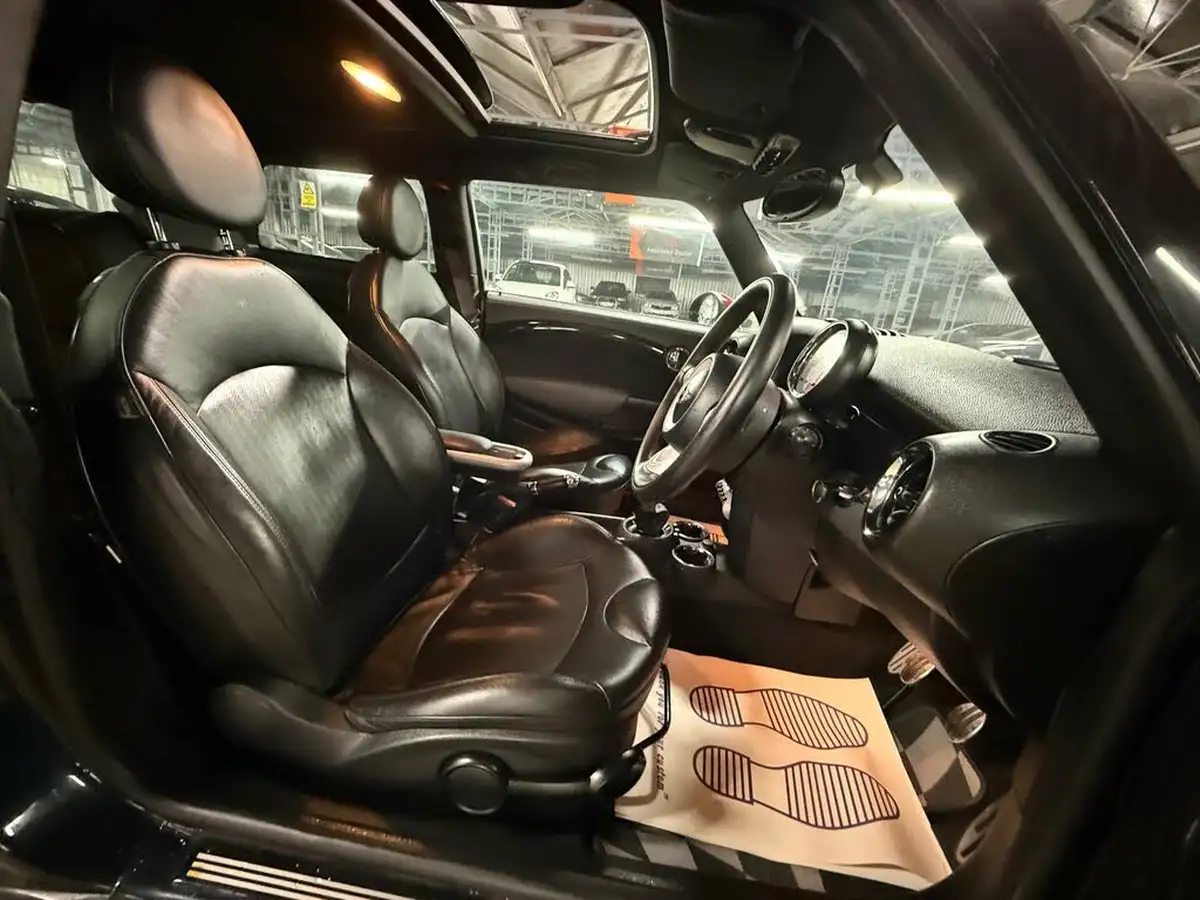 2008-mini-cooper-16-cooper-jcw-211bhp-hatchback-3d-big-20