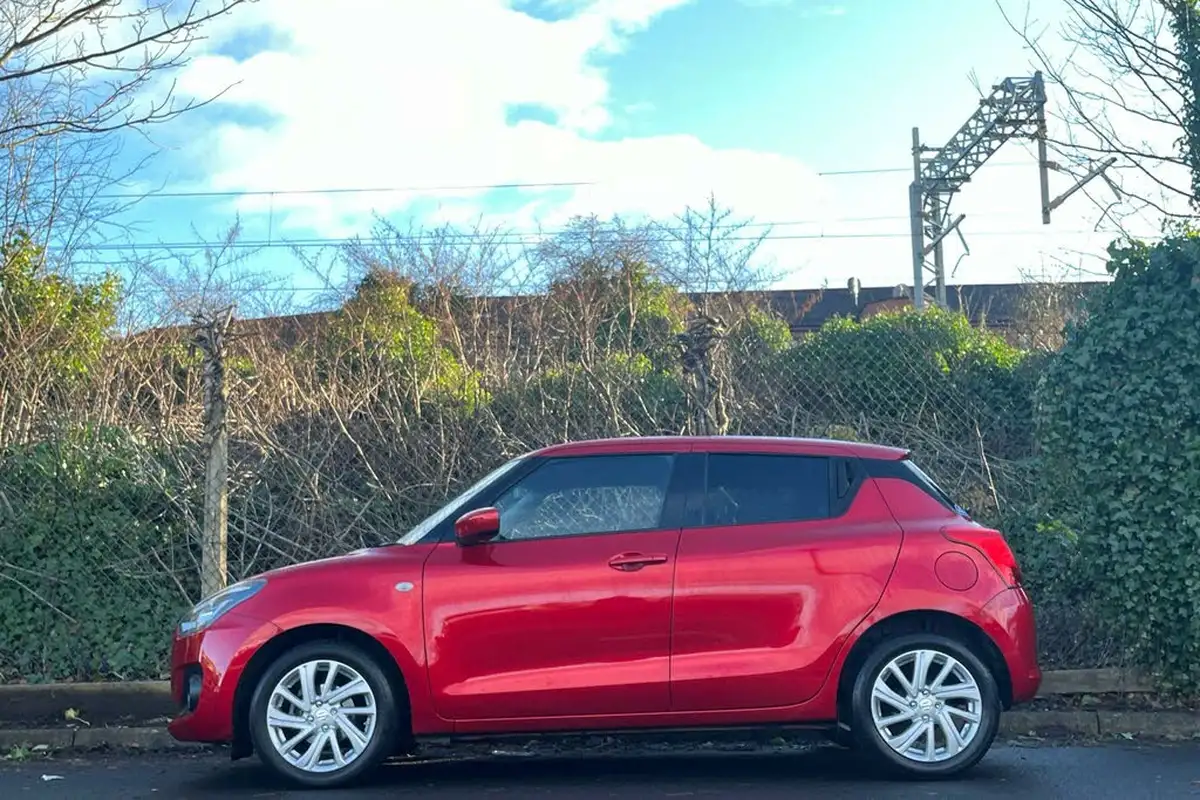 2023-suzuki-swift-12-dualjet-sz-t-cvt-big-14
