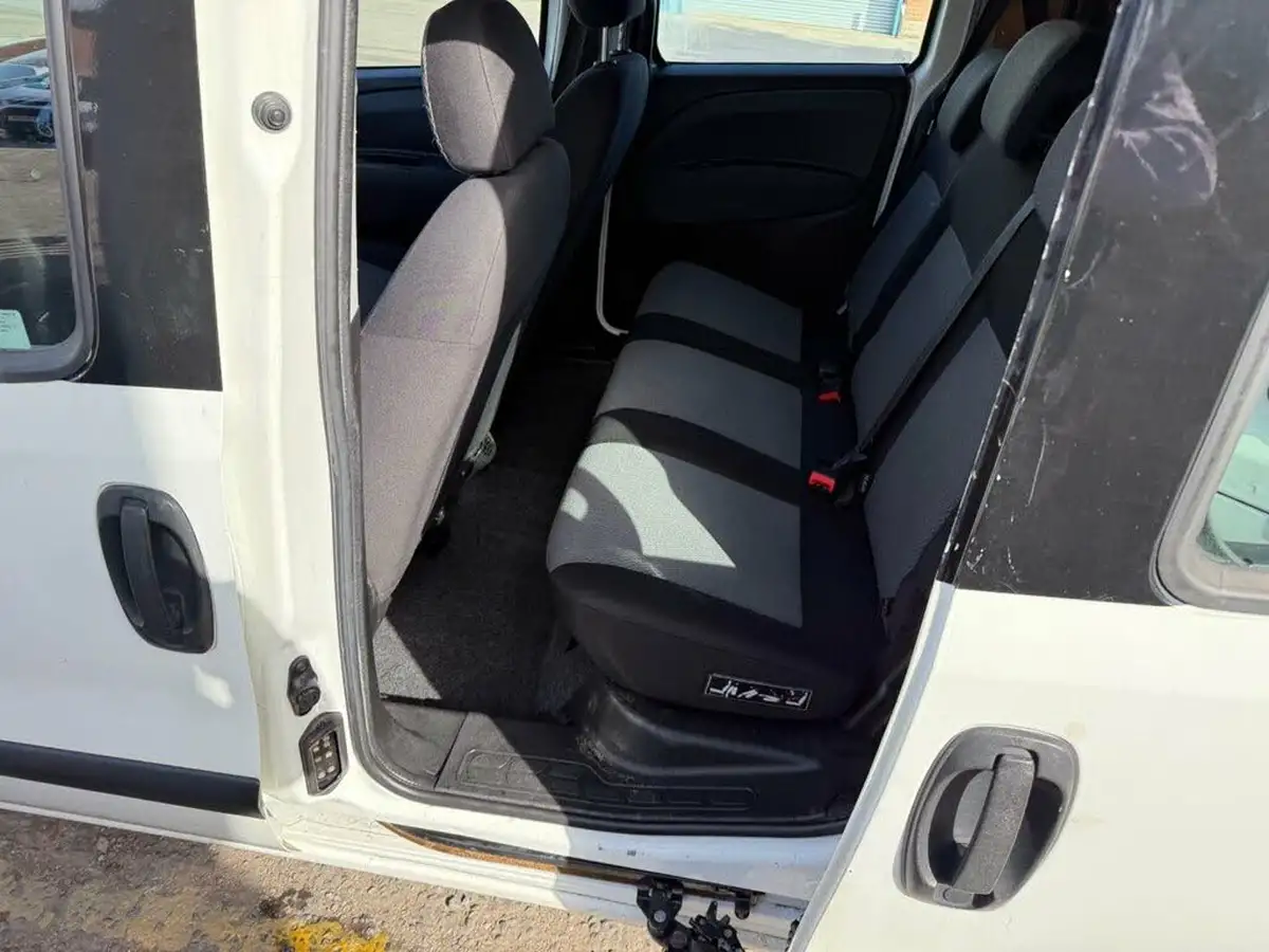 2013-fiat-doblo-cargo-16td-maxi-m1-sx-comfort-matic-big-17