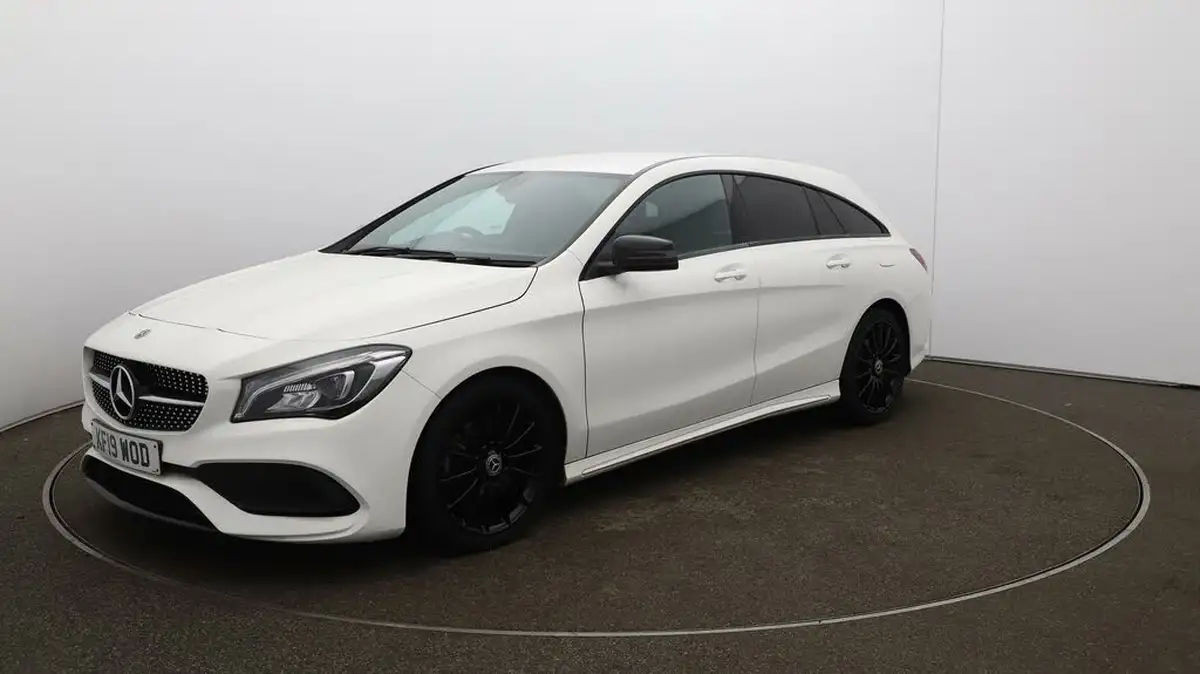 2019-mercedes-benz-cla-20-cla-220-amg-line-night-edition-ss-shooting-brake-5d-big-3