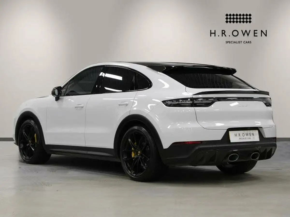 2023-porsche-cayenne-40-v8-turbo-gt-big-1