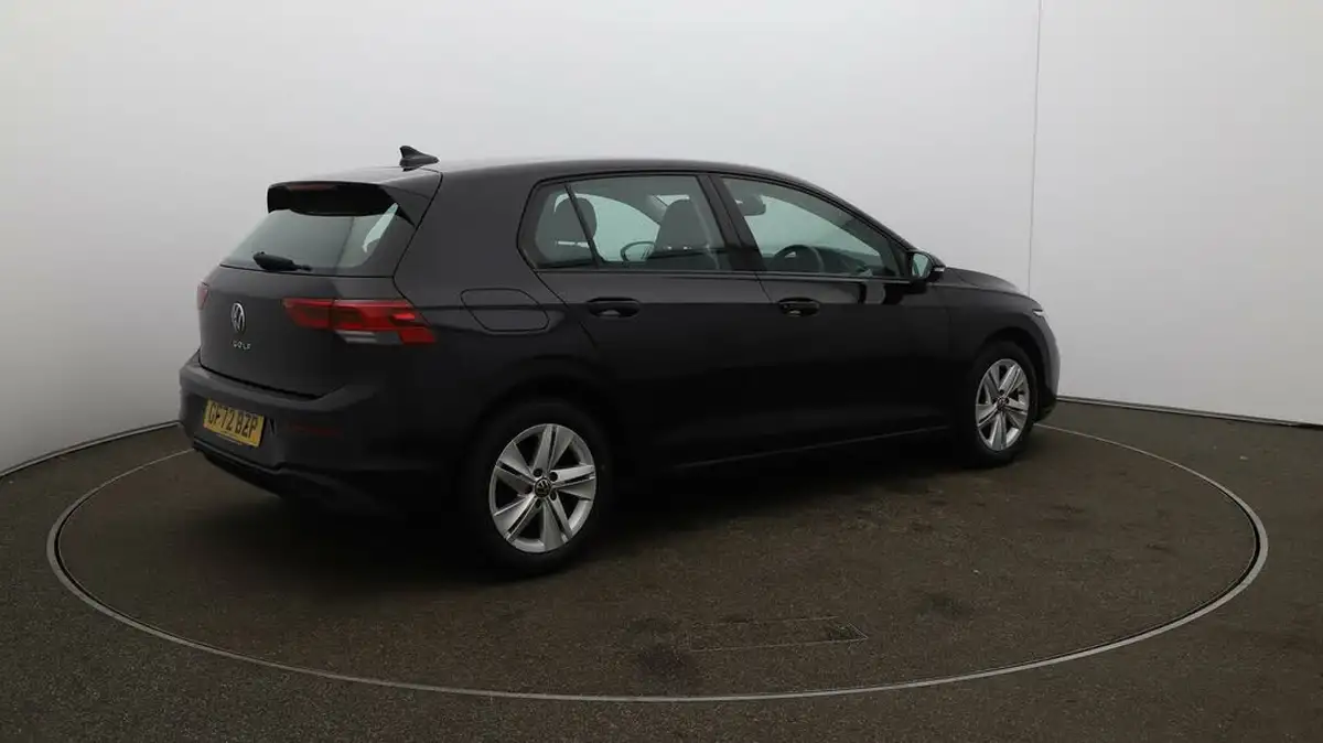 2022-volkswagen-golf-15-tsi-life-150ps-hatchback-big-44