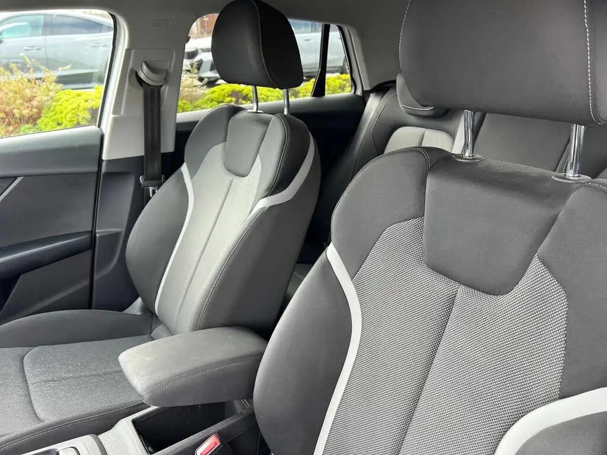 2021-audi-q2-15-35-tfsi-sport-s-tronic-big-12