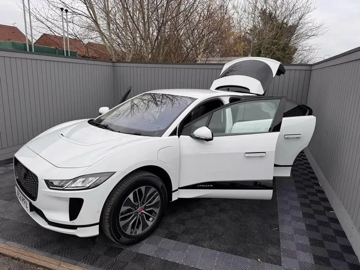 2021-jaguar-i-pace-ev400-s-big-9