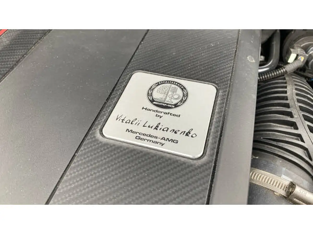 2024-mercedes-benz-glc-class-20-glc-amg-63-s-e-night-edition-premium-plus-suv-big-21