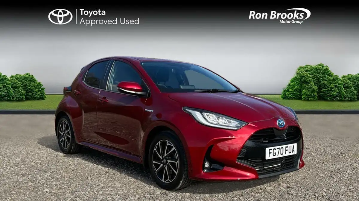 2020-toyota-yaris-15-vvt-i-design-big-0