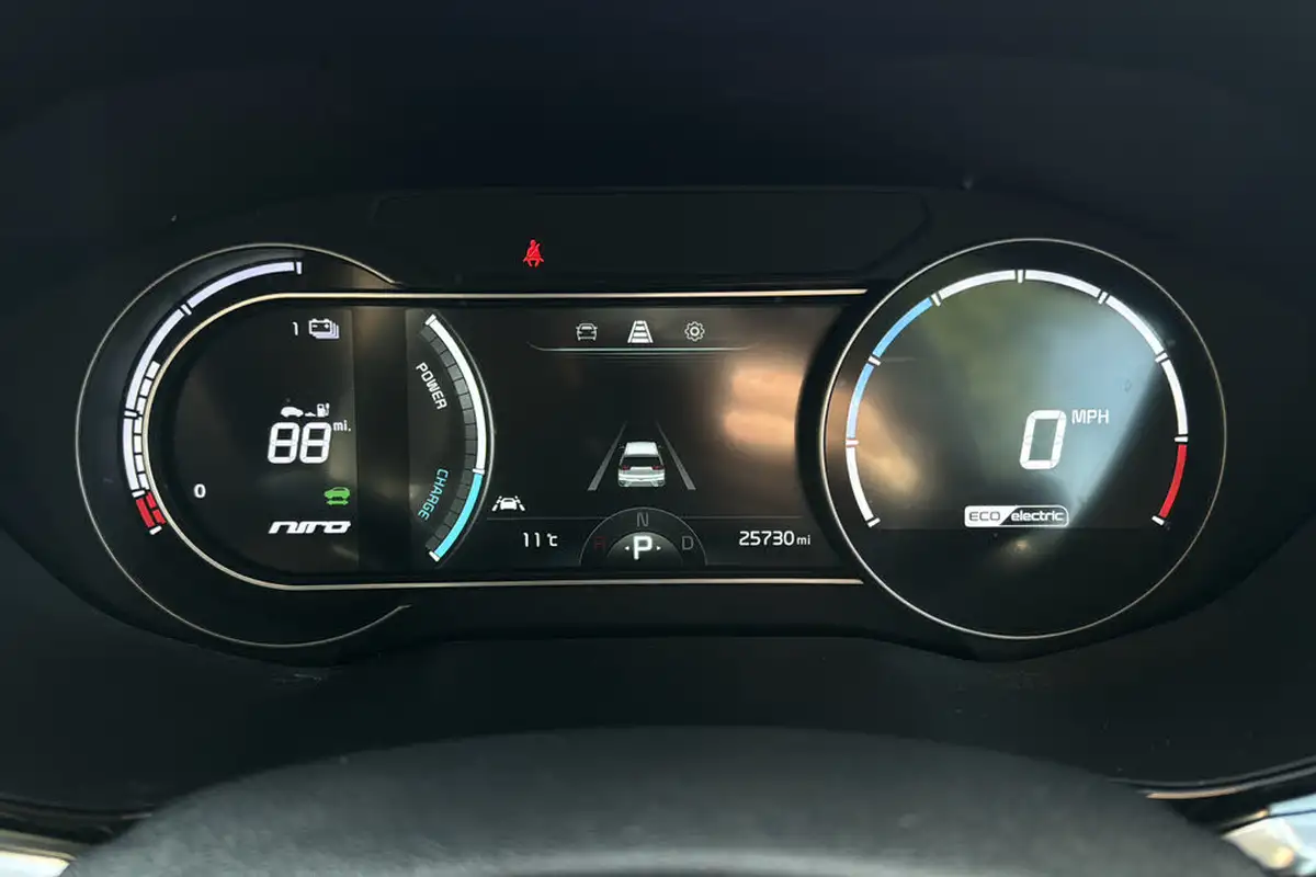 2021-kia-e-niro-ev-2-134bhp-39-big-12