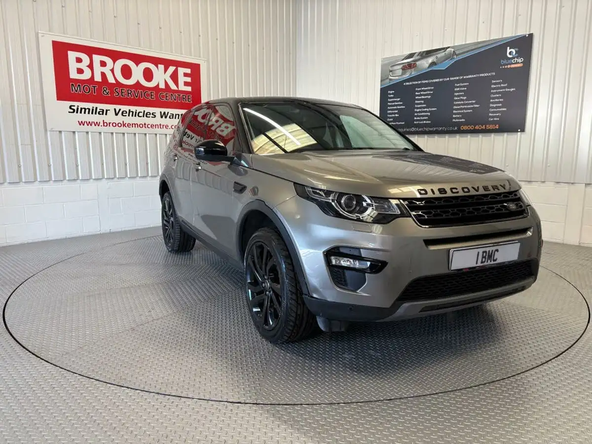 2017-land-rover-discovery-sport-20td4-hse-black-182ps-suv-big-0