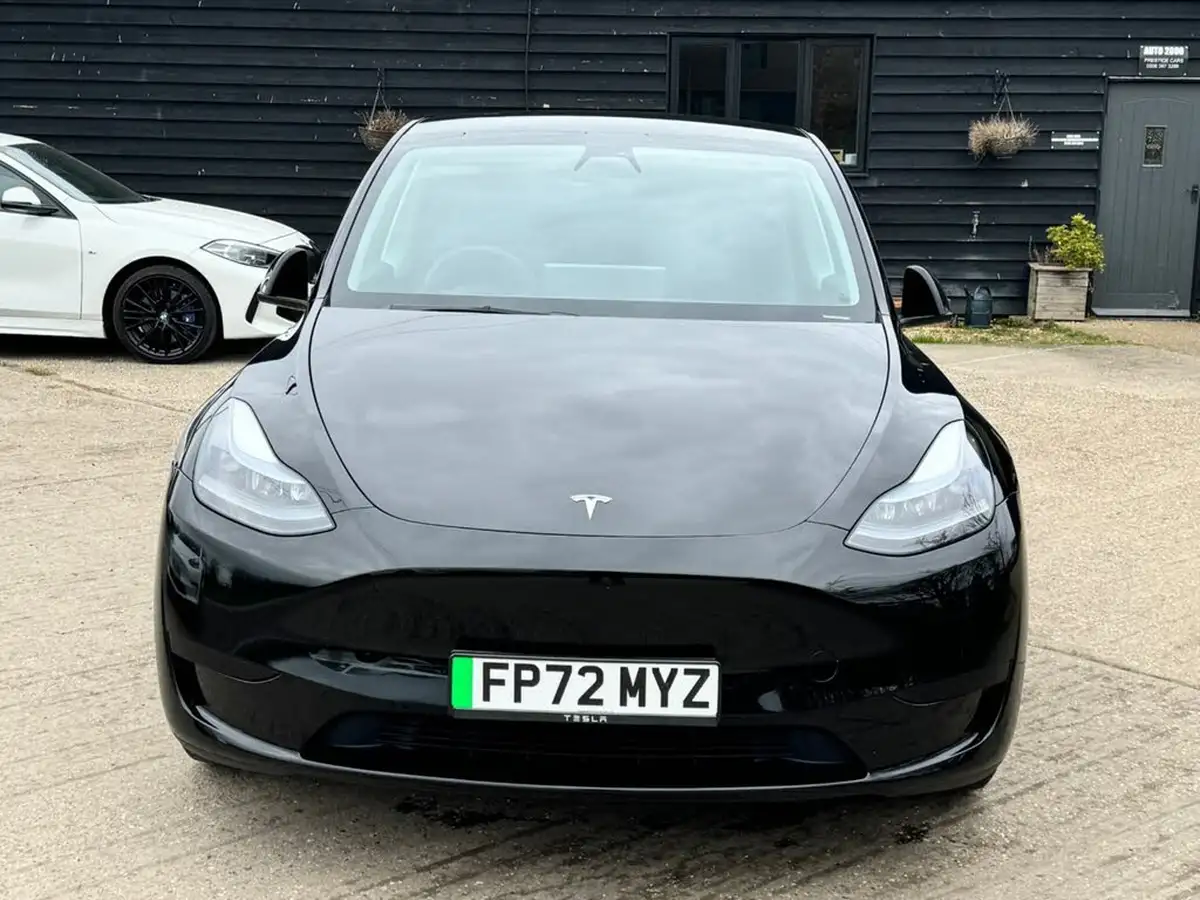 2022-tesla-model-y-e-rwd-big-9