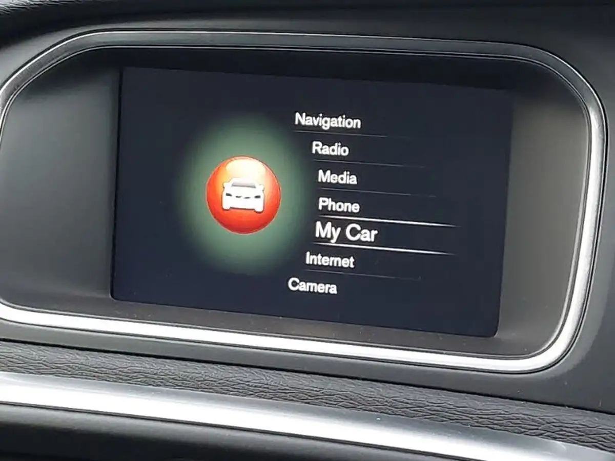 2018-volvo-v40-15-t3-inscription-big-18