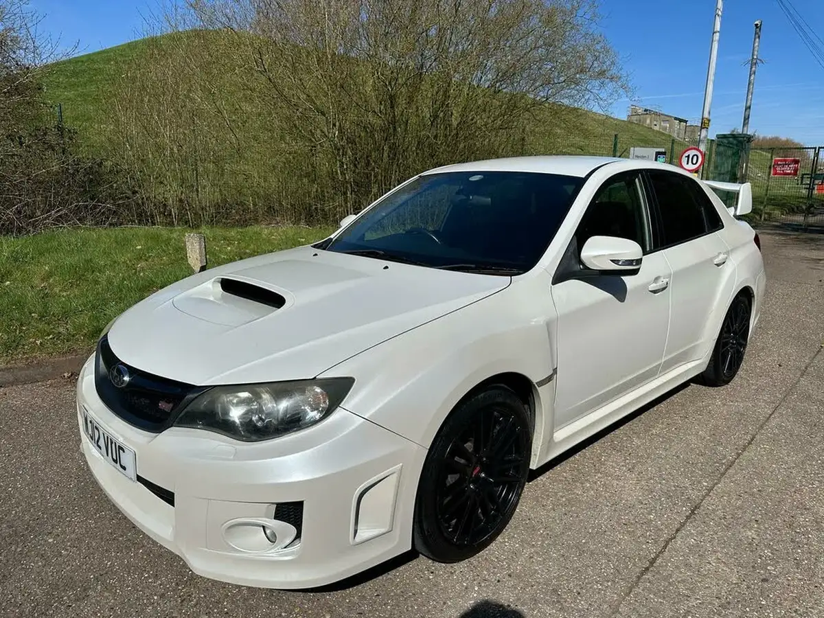 2012-subaru-wrx-25-sti-type-uk-saloon-4d-big-2