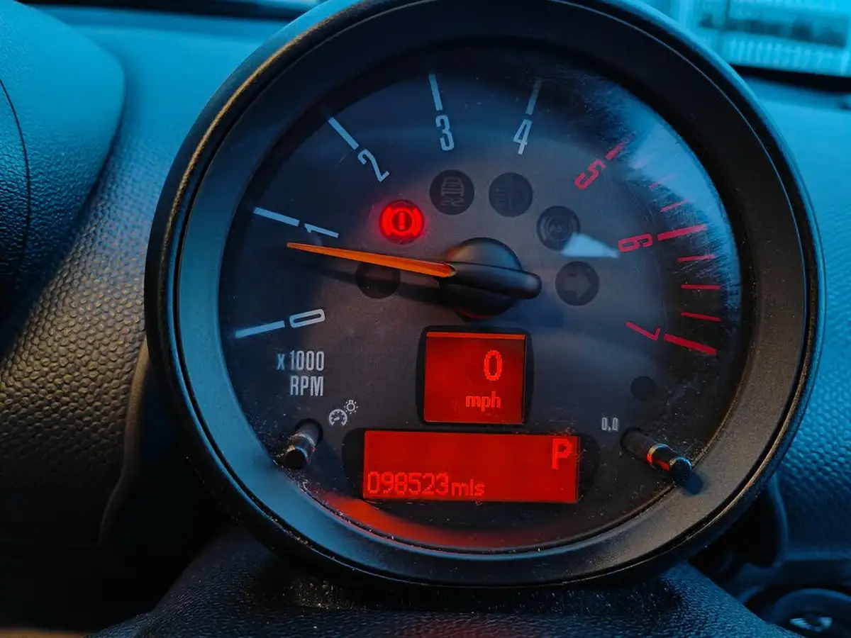 2015-mini-countryman-20td-cooper-sd-143bhp-chili-auto-big-13