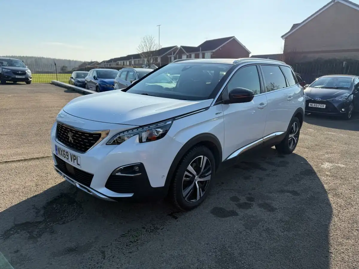 2019-peugeot-5008-suv-15-bluehdi-gt-line-eat8-big-4