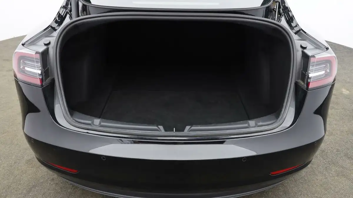 2021-tesla-model-3-e-standard-plus-big-16