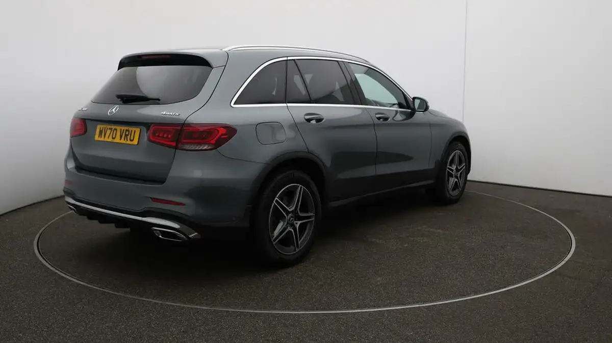 2020-mercedes-benz-glc-class-20-glc300-amg-line-station-wagon-5d-big-7