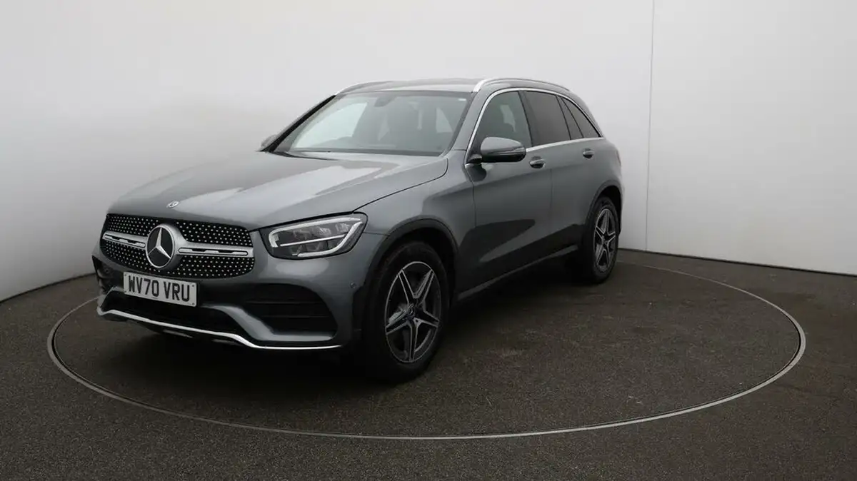 2020-mercedes-benz-glc-class-20-glc300-amg-line-station-wagon-5d-big-29
