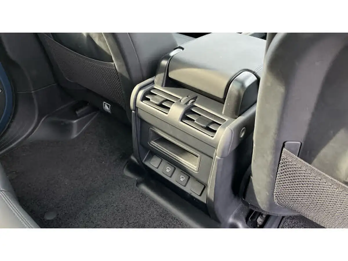2024-land-rover-110-defender-30-d350-x-dynamic-hse-big-17