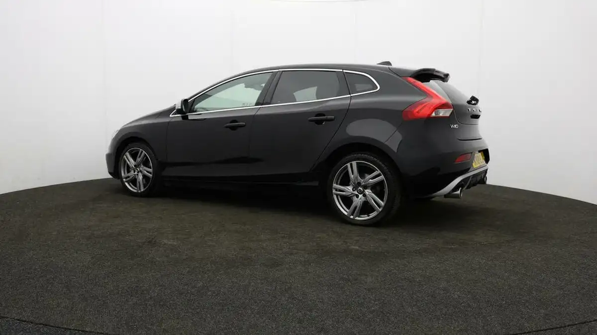 2018-volvo-v40-20td-d3-r-design-pro-big-65