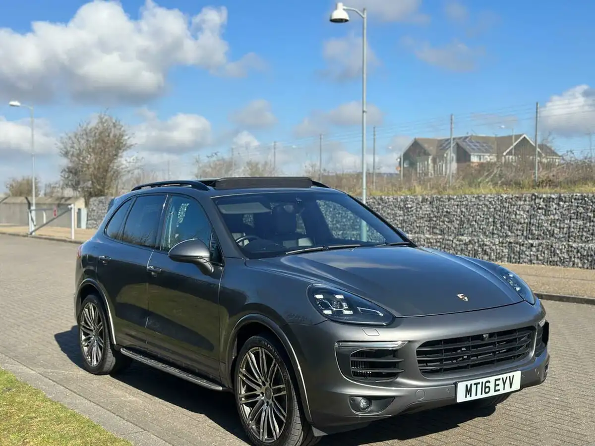 2016-porsche-cayenne-42td-s-big-4
