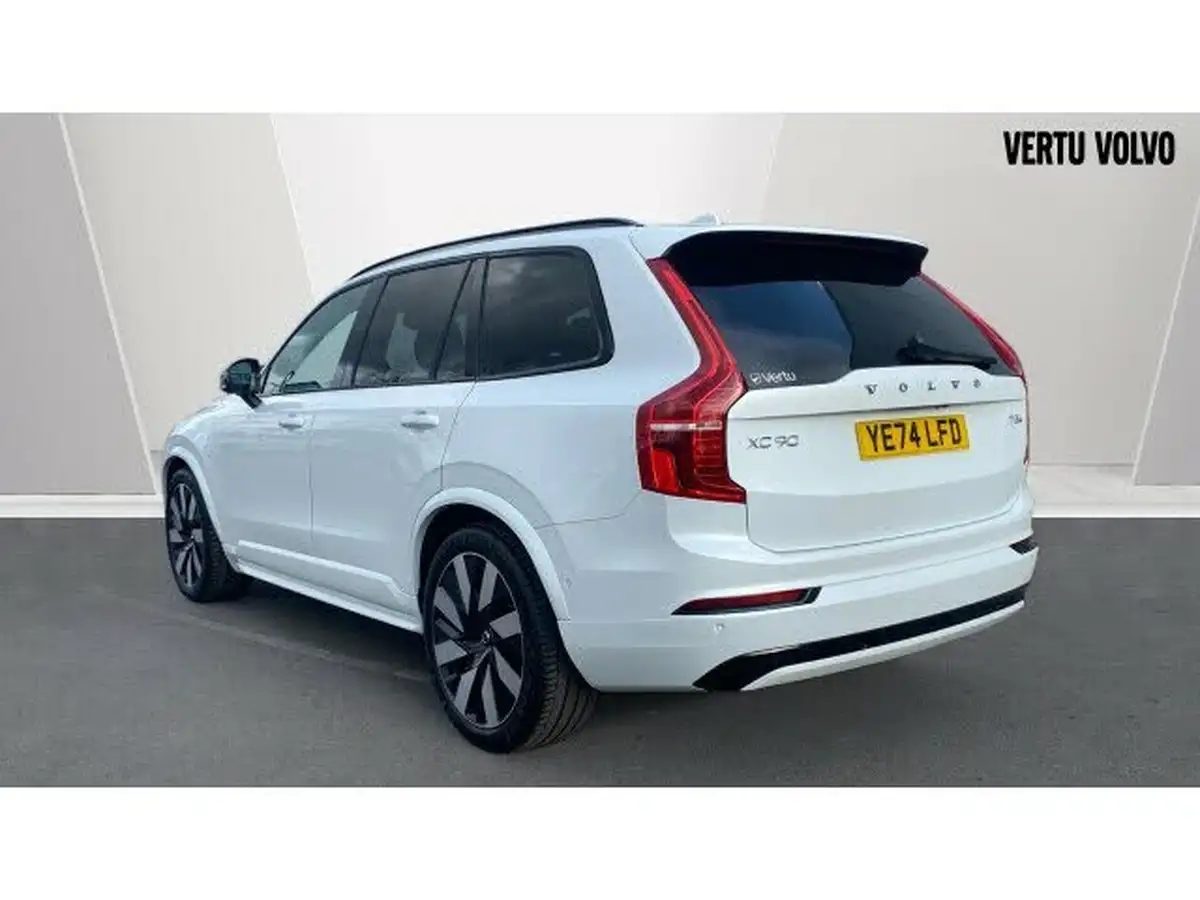 2024-volvo-xc90-20-t8-ultra-dark-big-1