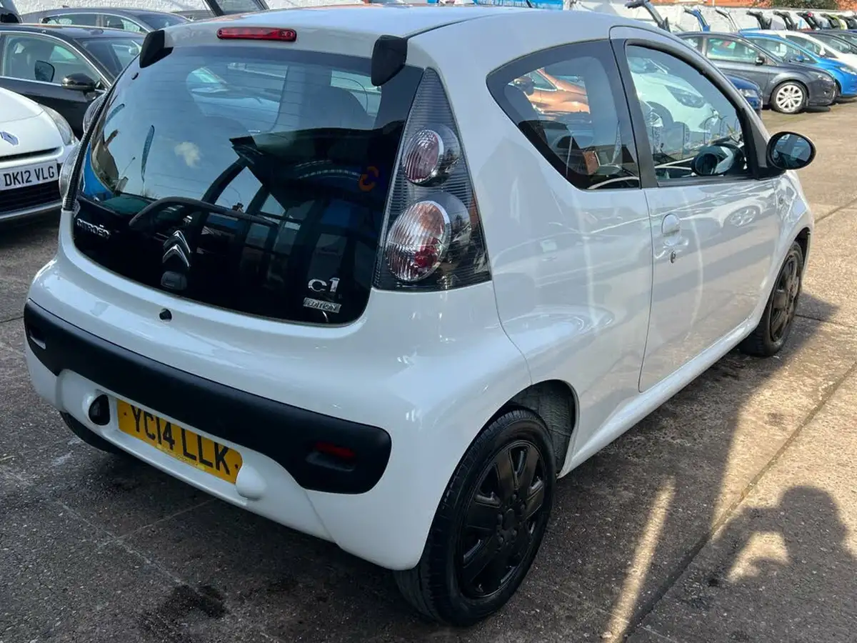 2014-citroen-c1-10-edition-3d-big-32