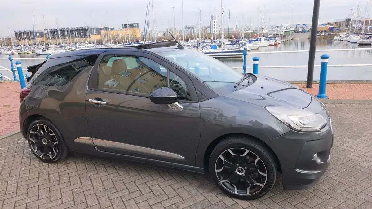2015-ds-ds-3-cabrio-16-dsport-big-2