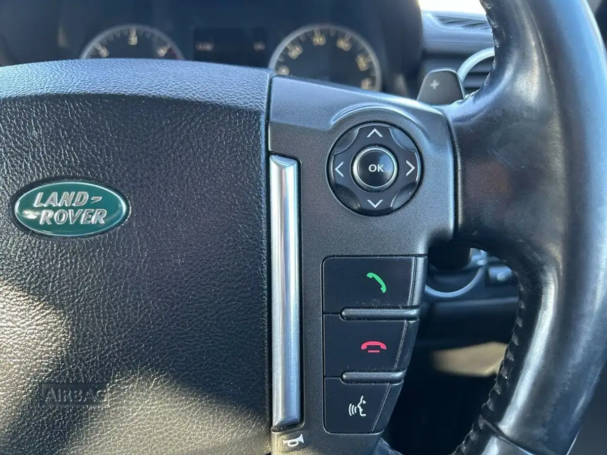 2011-land-rover-discovery-4-30td-30sdv6-255bhp-big-12