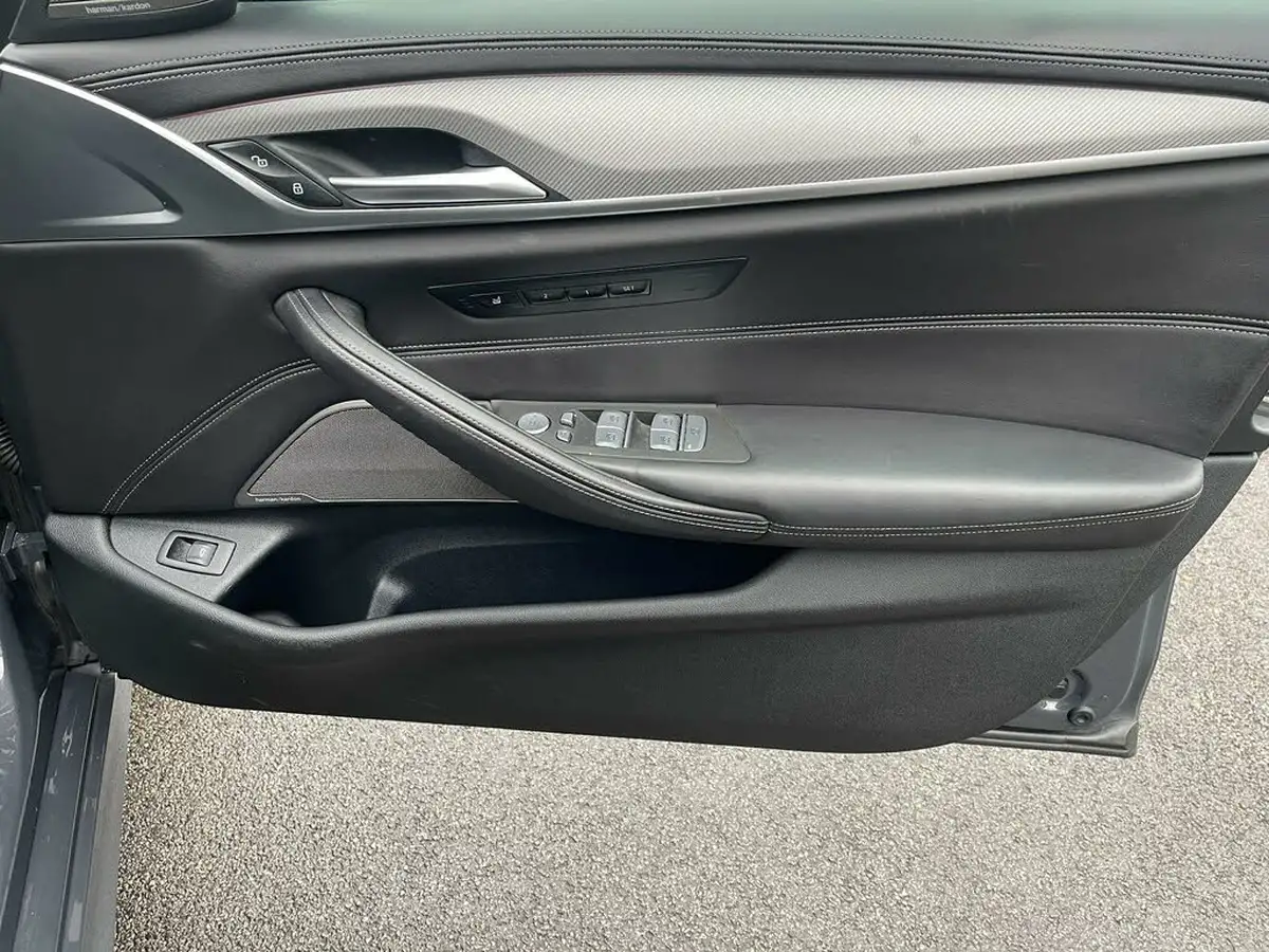 2021-bmw-5-series-44-m5-competition-big-38