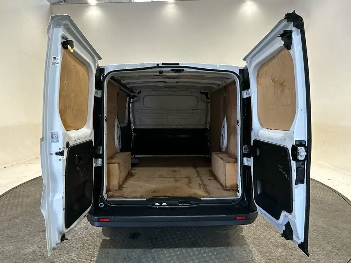 2021-renault-trafic-20dci-sl28-energy-120-business-big-13