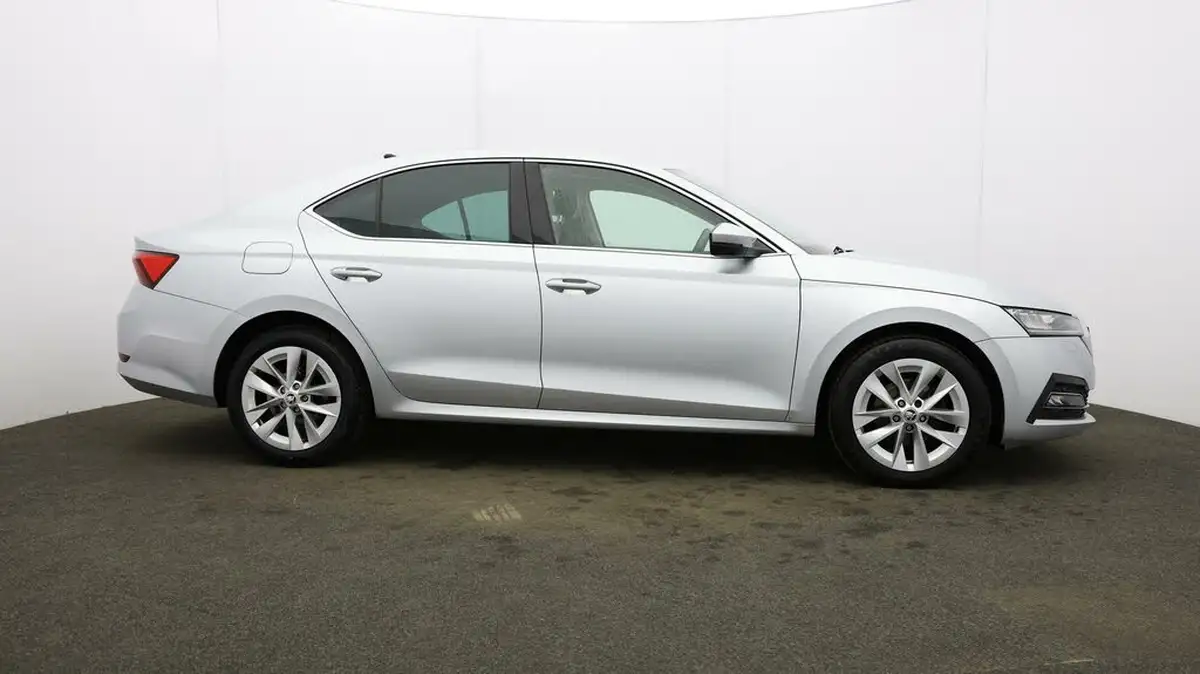 2021-skoda-octavia-15-tsi-se-l-hatchback-big-49