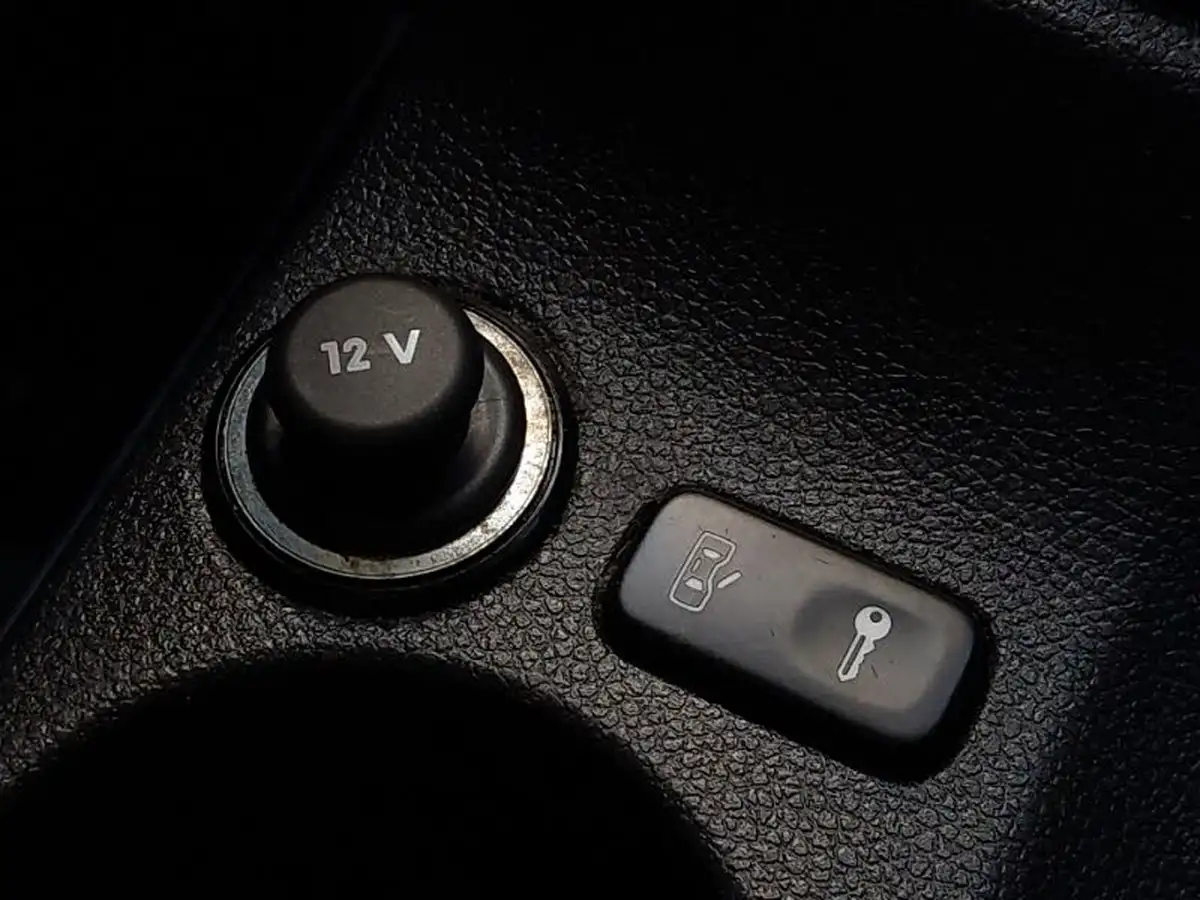2017-skoda-yeti-outdoor-12-tsi-se-l-dsg-big-14
