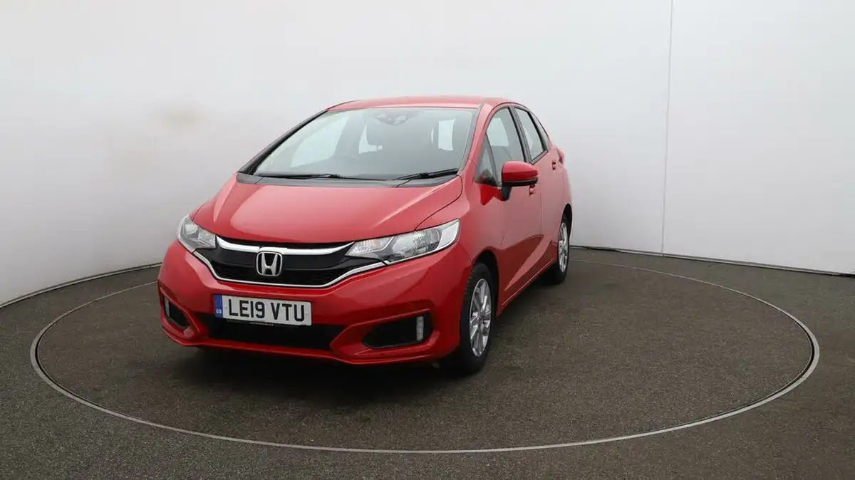 2019-honda-jazz-13-i-vtec-se-big-33