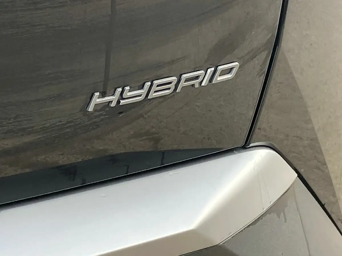 2024-peugeot-3008-suv-12-puretech-gt-136ps-hybrid-e-dsc6-big-27