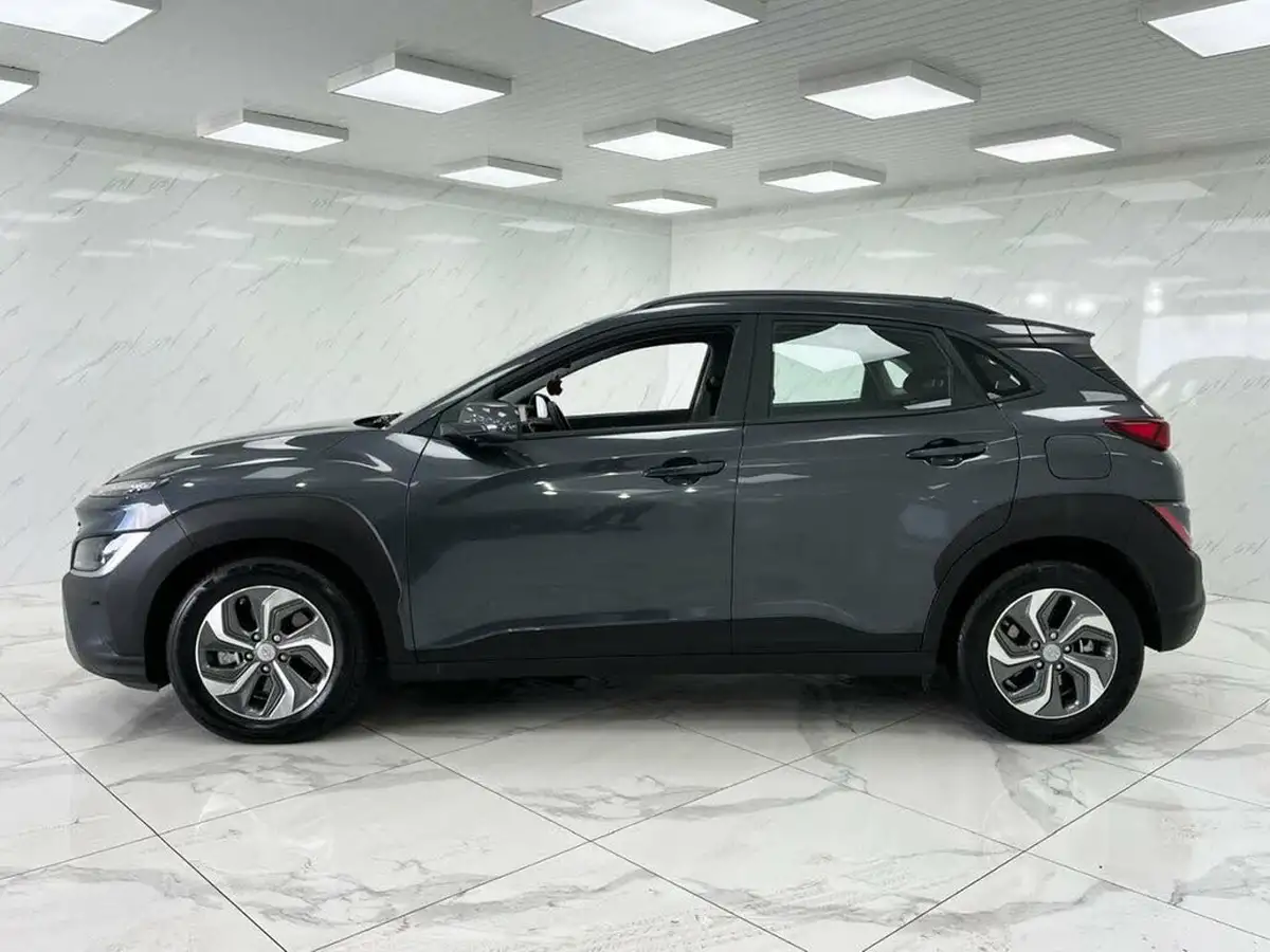 2021-hyundai-kona-16-gdi-se-connect-big-12