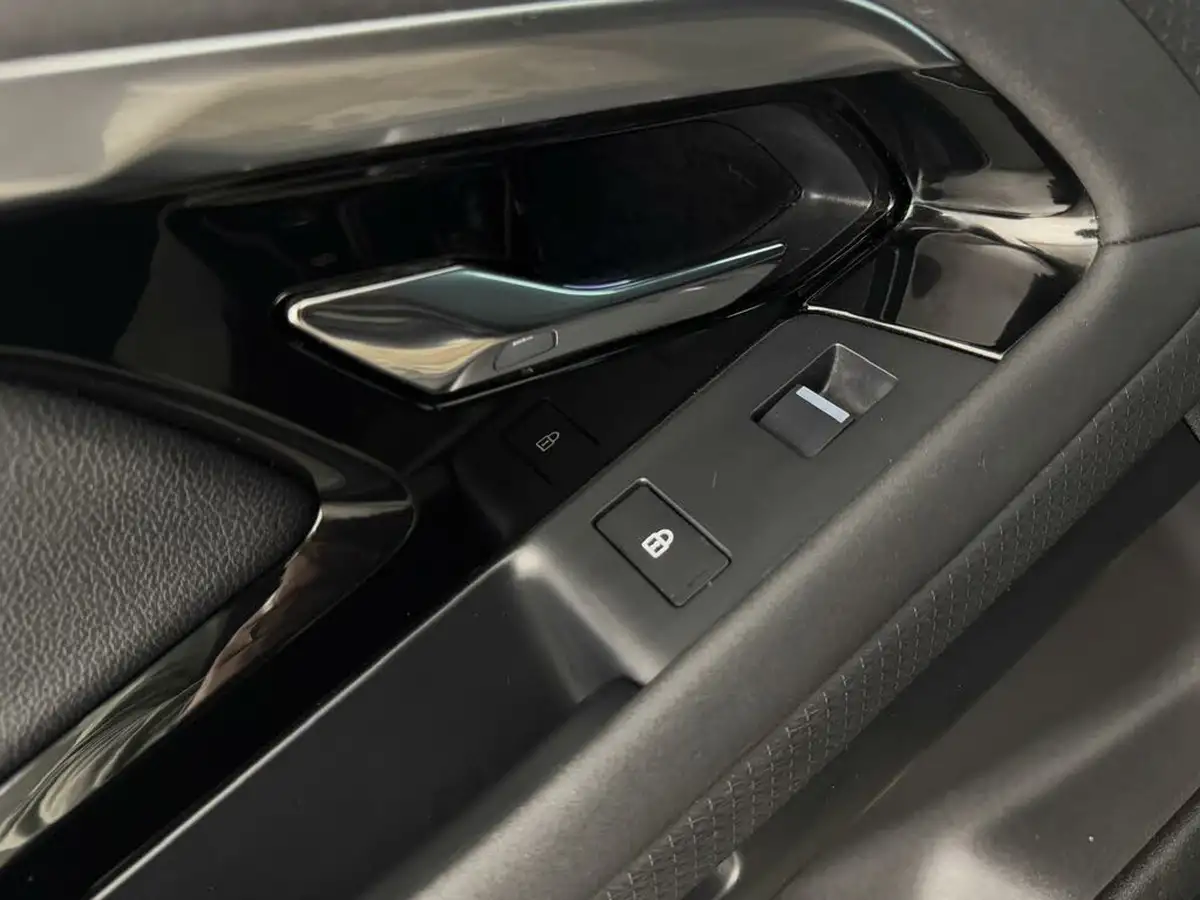 2021-land-rover-range-rover-evoque-20-d165-r-dynamic-s-big-9