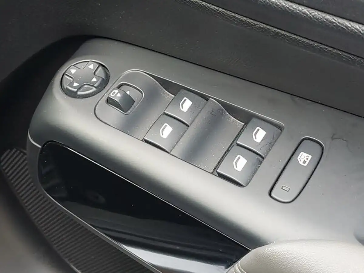 2021-citroen-c5-aircross-12-puretech-shine-big-13