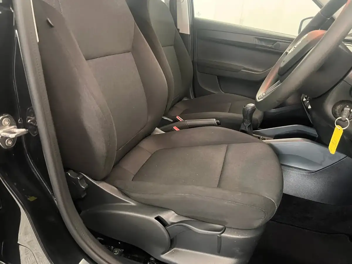 2020-skoda-fabia-10-mpi-s-hatchback-big-21