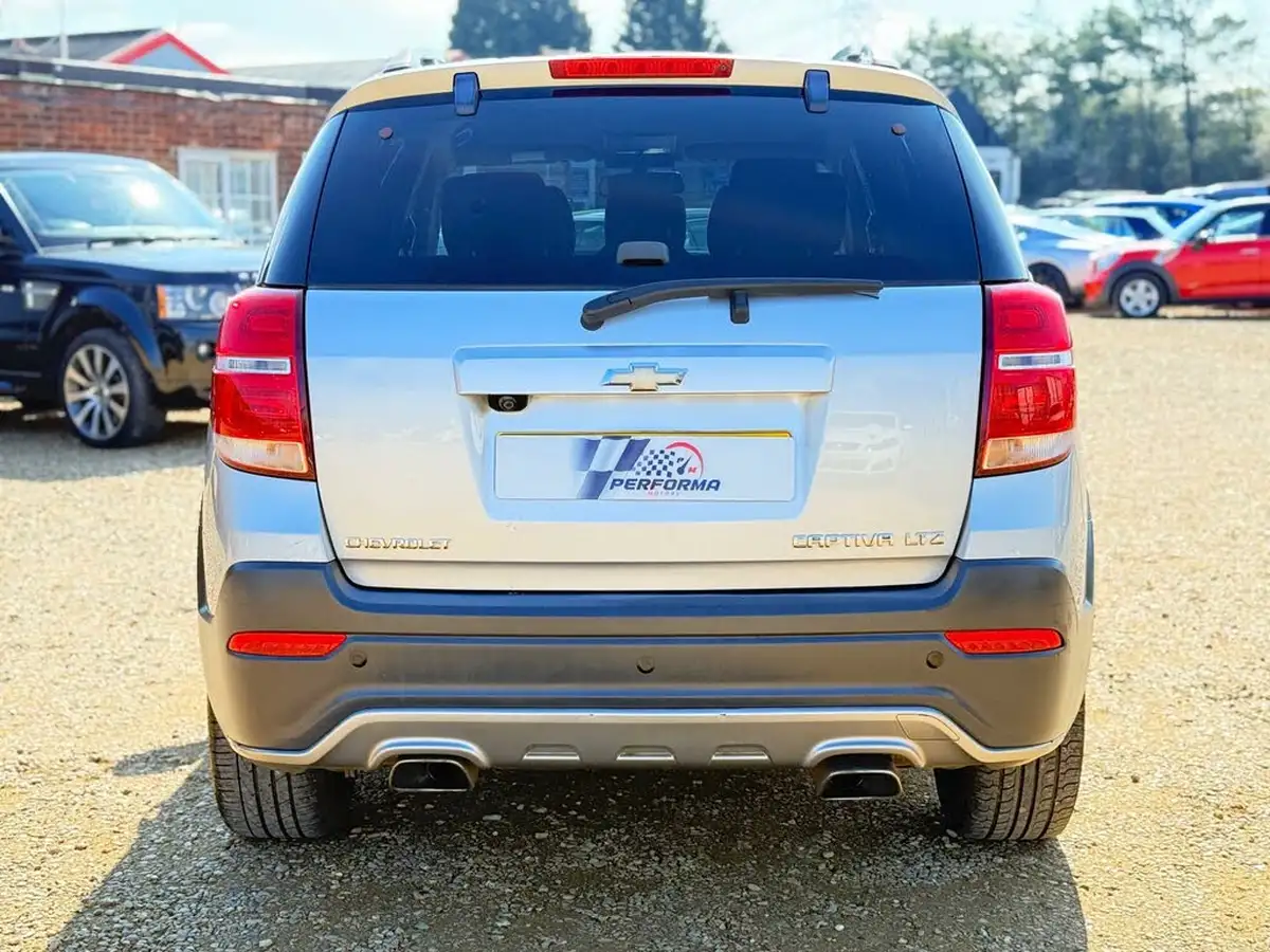 2013-chevrolet-captiva-22td-ltz-auto-big-7