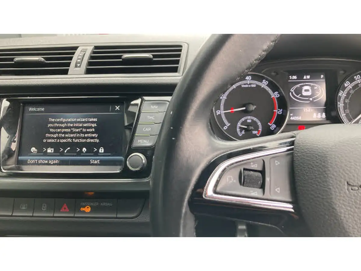 2018-skoda-fabia-10-tsi-se-l-109ps-estate-dsg-big-20