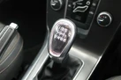 2013-volvo-v40-20td-d3-cross-country-se-small-39