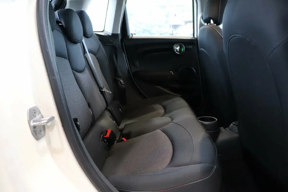 2019-mini-cooper-15-one-classic-101bhp-5d-big-27