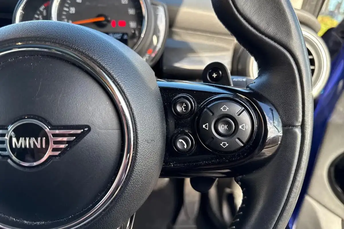 2020-mini-cooper-20-cooper-s-exclusive-189bhp-hatchback-5d-auto-big-48