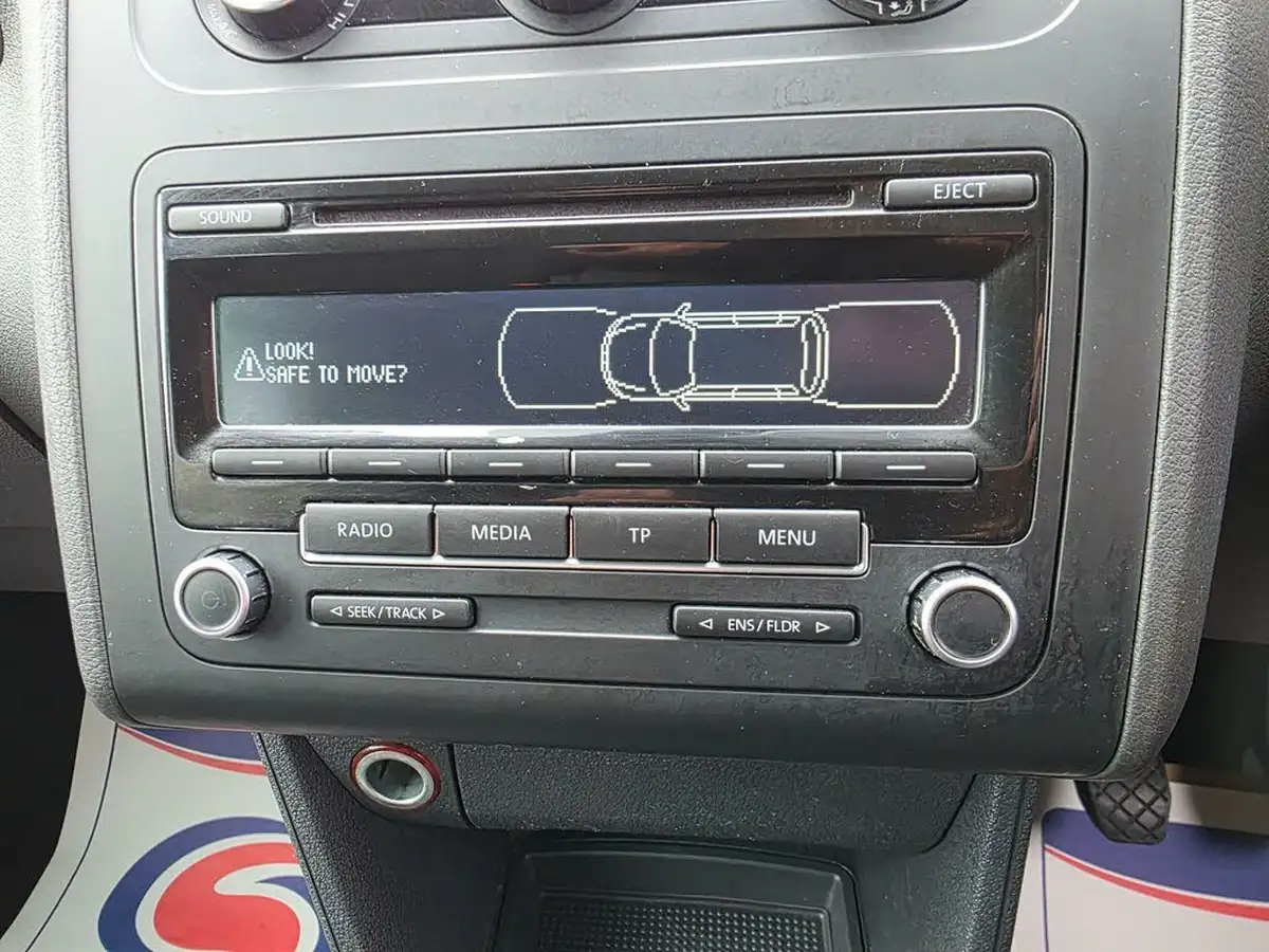2015-volkswagen-touran-16td-se-big-27