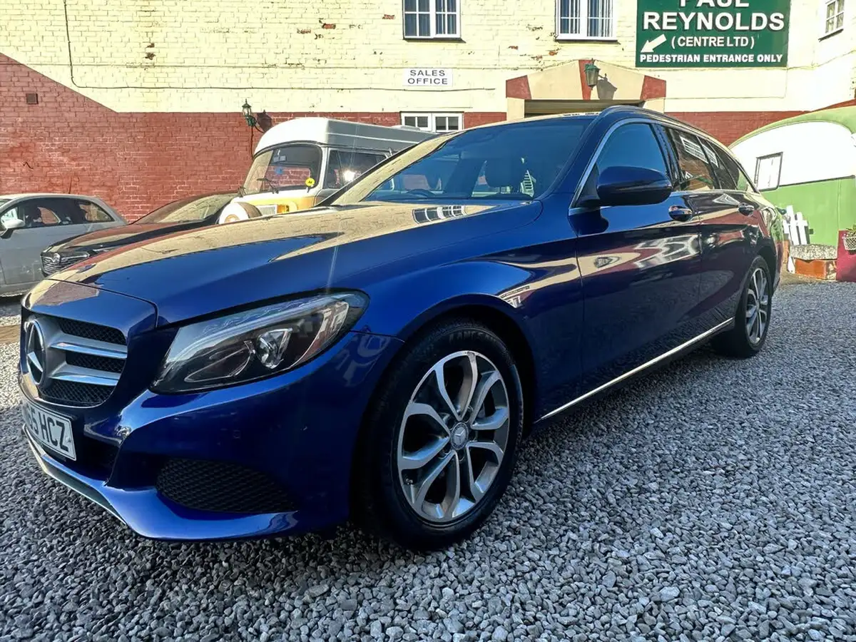 2015-mercedes-benz-c-class-21td-c220d-sport-estate-5d-big-23