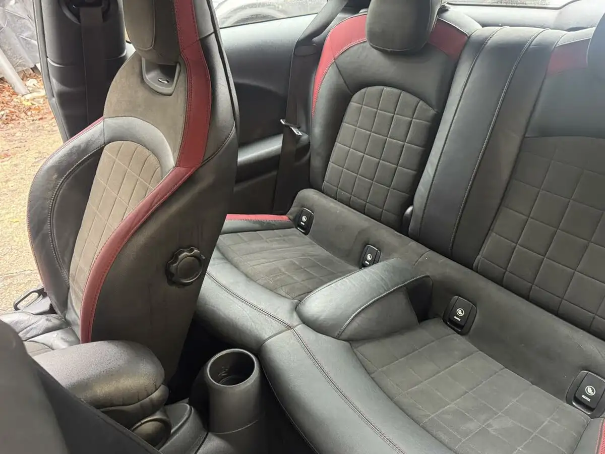 2016-mini-cooper-20-cooper-jcw-big-29
