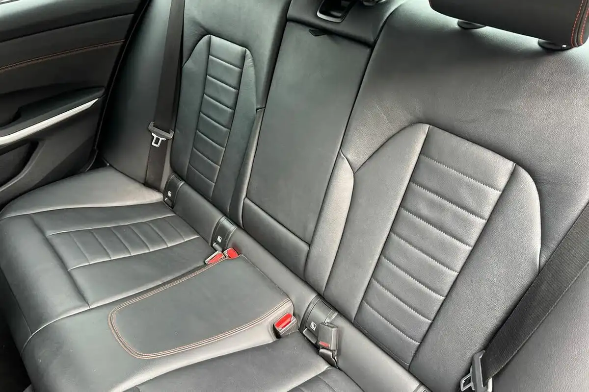 2021-bmw-3-series-20-330e-sport-pro-saloon-4d-big-8