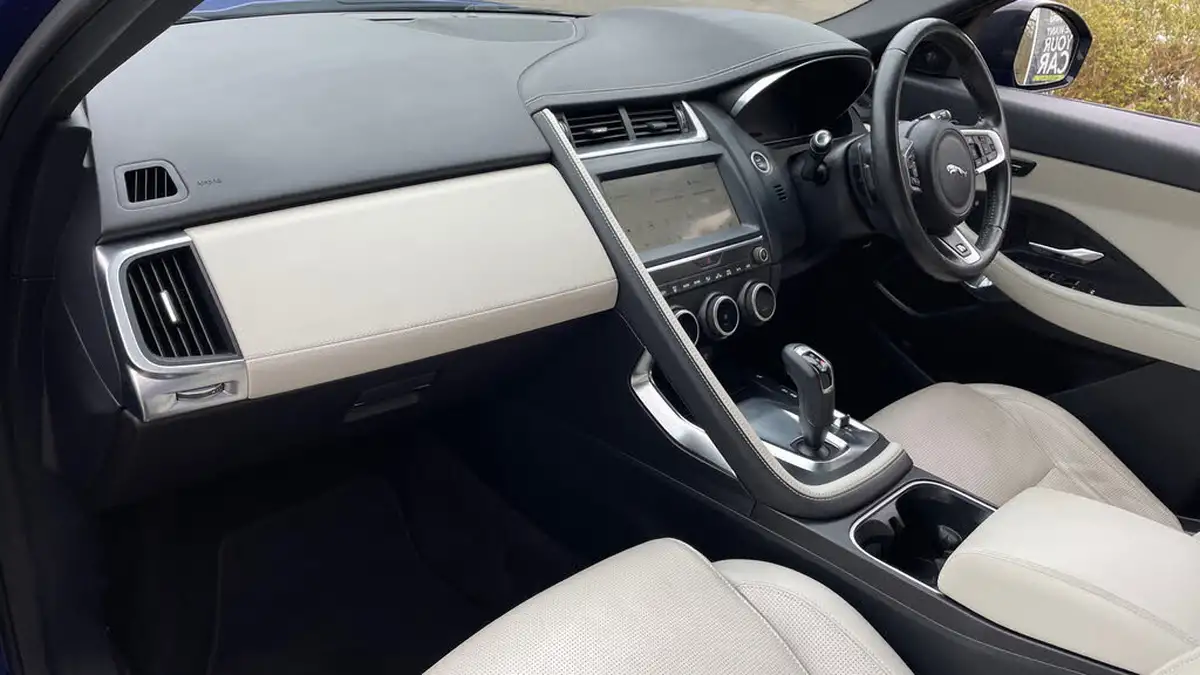 2020-jaguar-e-pace-20-i4d-r-dynamic-hse-180ps-big-9