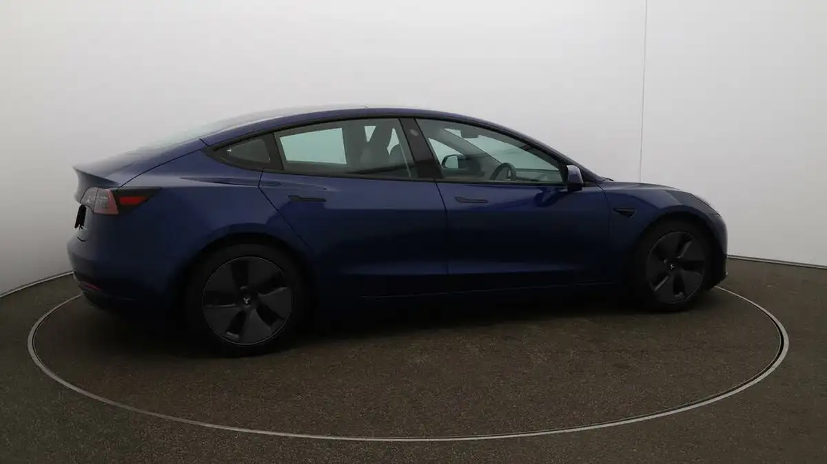 2021-tesla-model-3-e-long-range-4x4-big-42